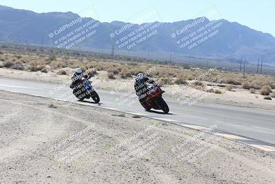 media/Dec-01-2025-Moto Forza (Mon) [[2daa91e15f]]/3-Beginner Group/Session 3 (Turn 16 Inside)/